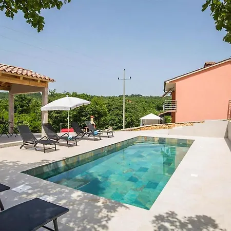 דירה 1 Bedroom Stunning In *